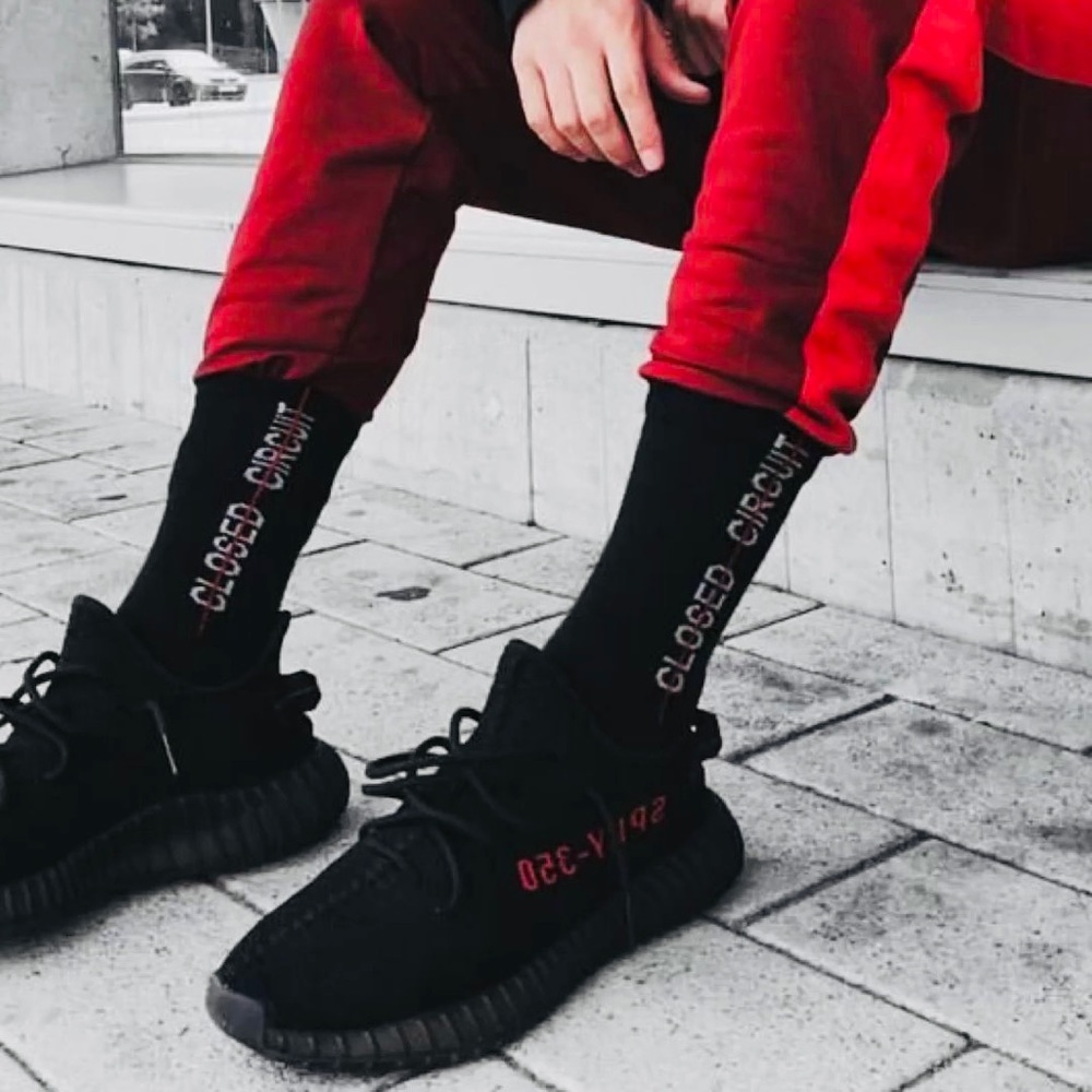YEZZY BOOST 350 V2